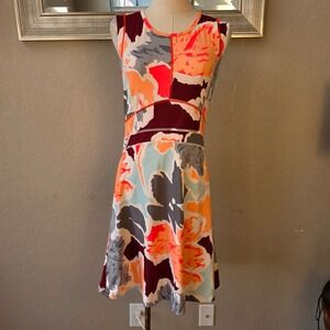 Title Nine‎ Women's Sleeveless A-Line Dress Floral Lightweight Travel Medium